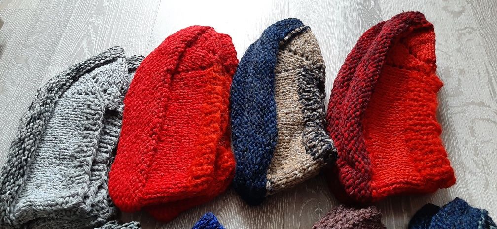 Cipici lana/ papuci tricotati casa