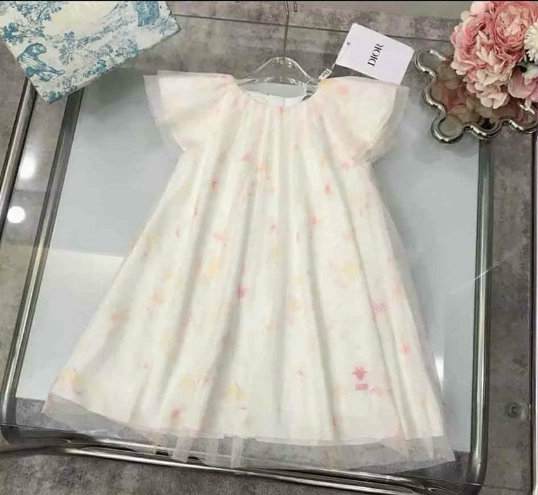 Последни рр детски рокли ChristianDior Prada Fendi Dolce Gabbana Gucci