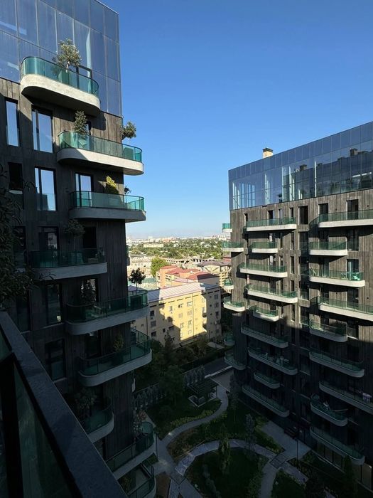 Продаётся 2-х ком.кв в ЖК Parkwood с Терассой