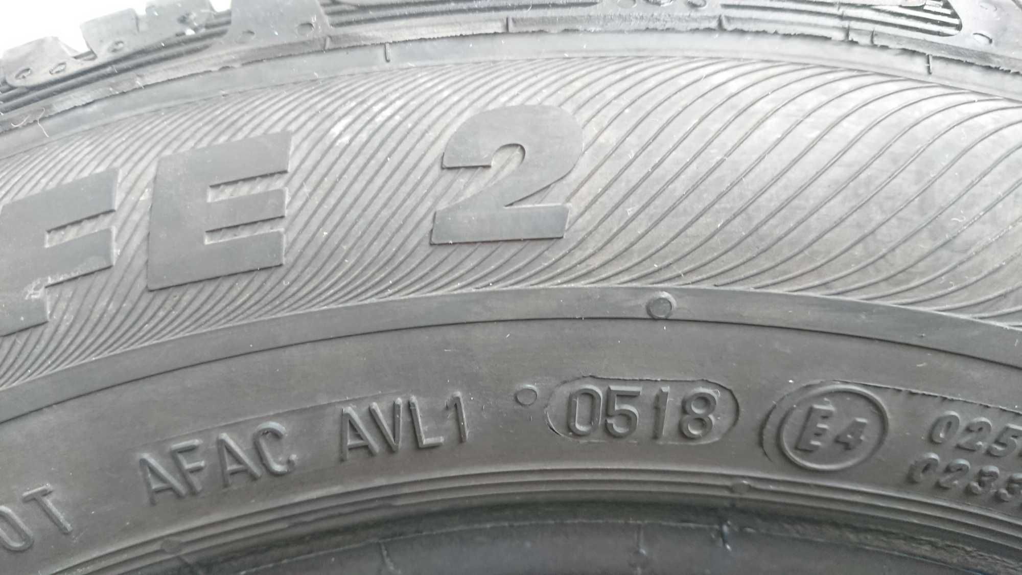 Гуми Semperit 165/65 R14T -използвани много малко ,като нови