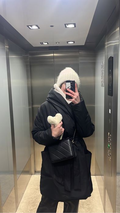 Продам зимнюю куртку