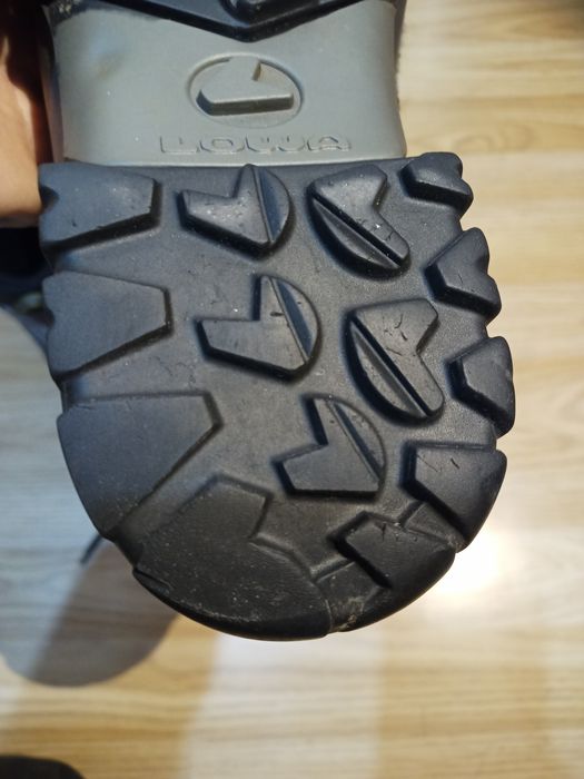 Bocanci de munte Lowa Duro XCR Mid nr 42