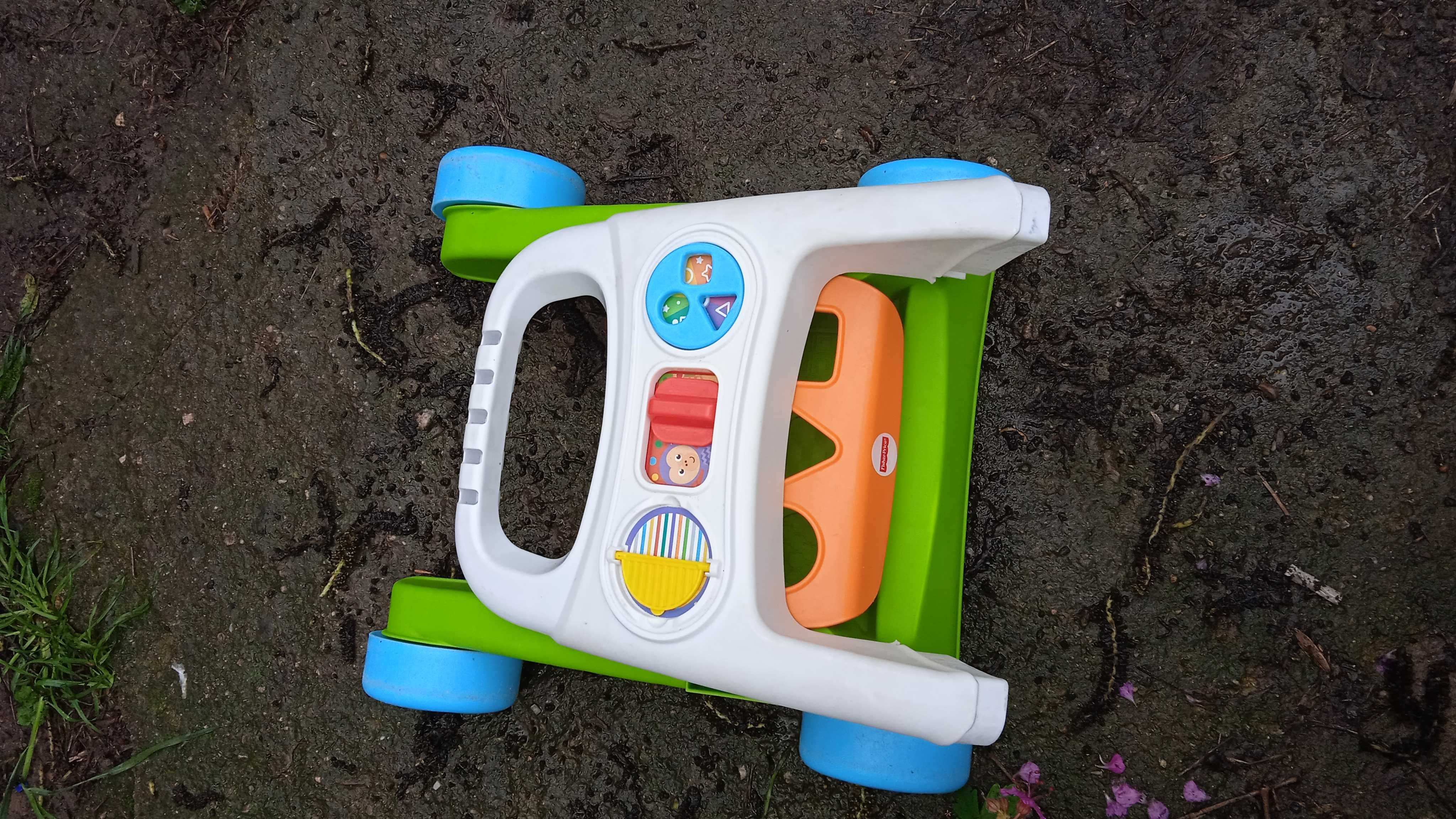 Проходилка количка за бутане Fisher Price