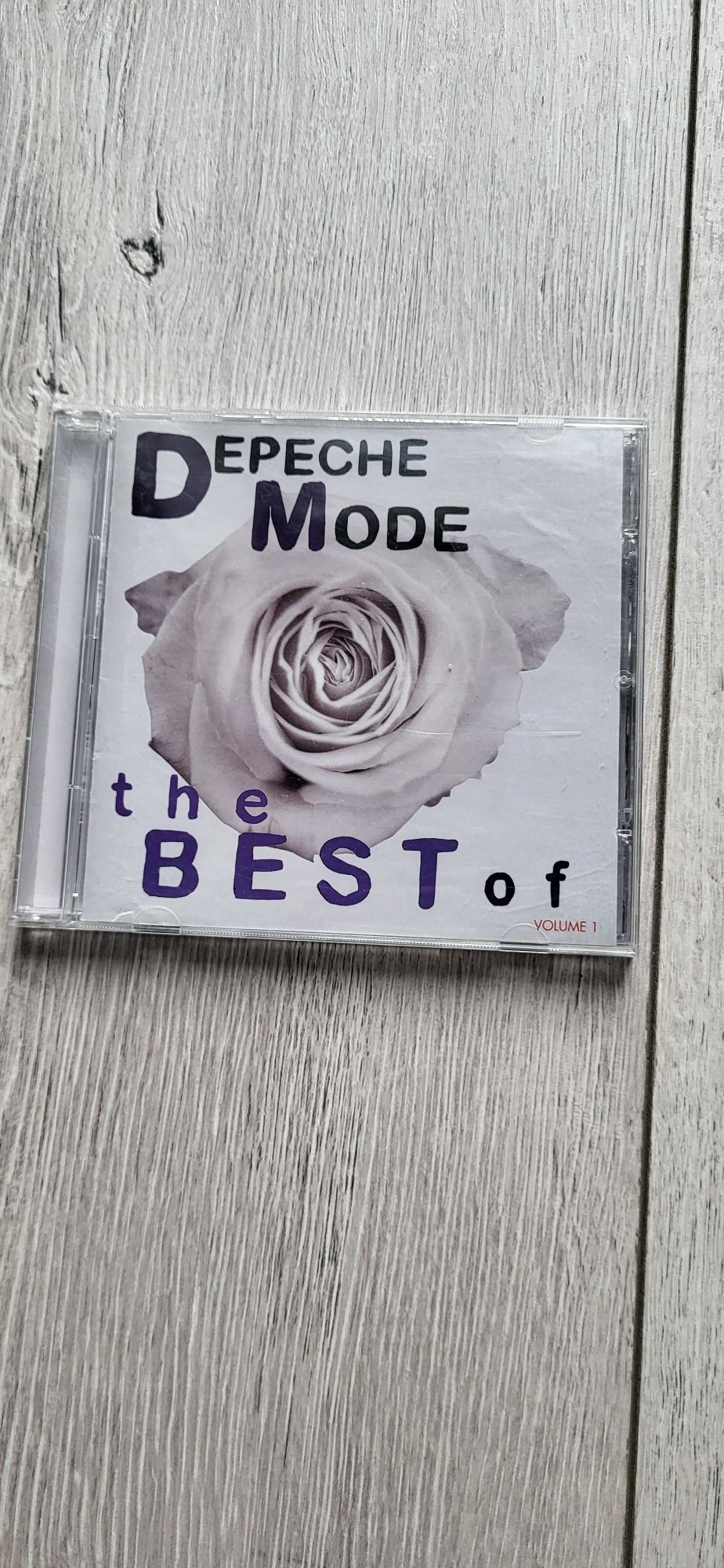 Vand cd original Depeche Mode - 30 lei