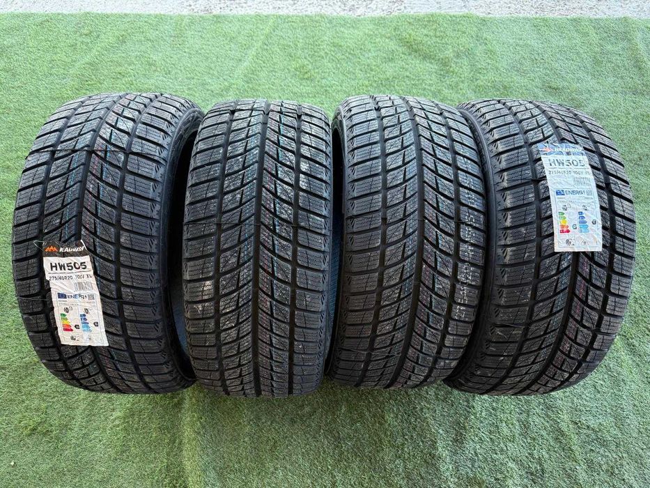 Anvelope iarnă 275/40/20 HeadWay