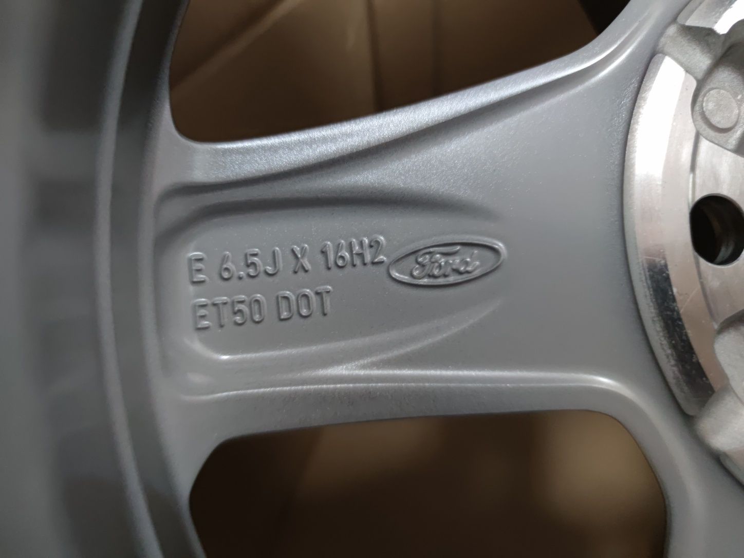 Нови Джанти 16 - Ford