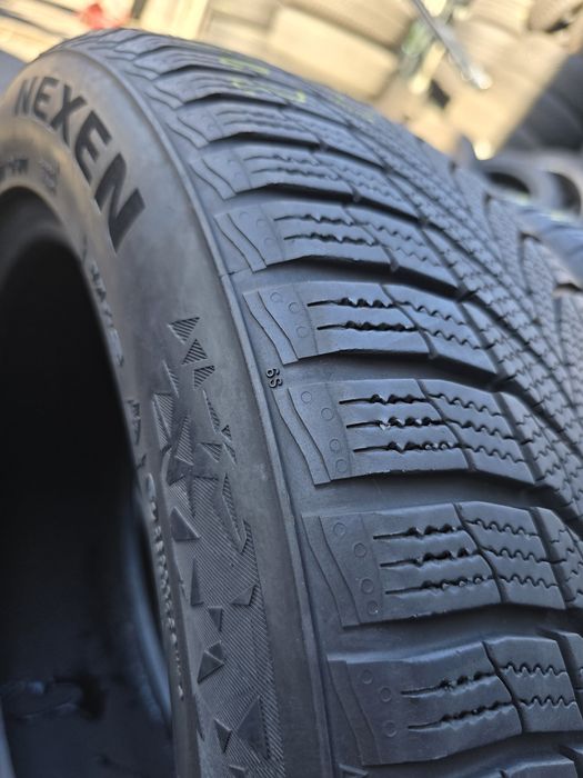 Anvelope iarna 205 55 17