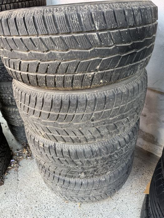 Anvelope iarnă 255/55/18
