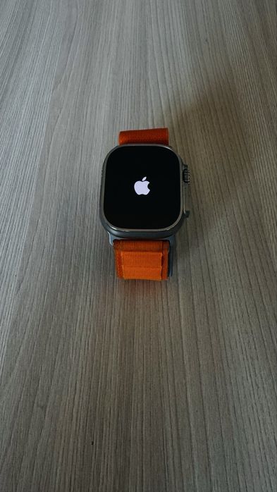 Apple Watch Ultra • 49 мм • Orange Alpine Loop