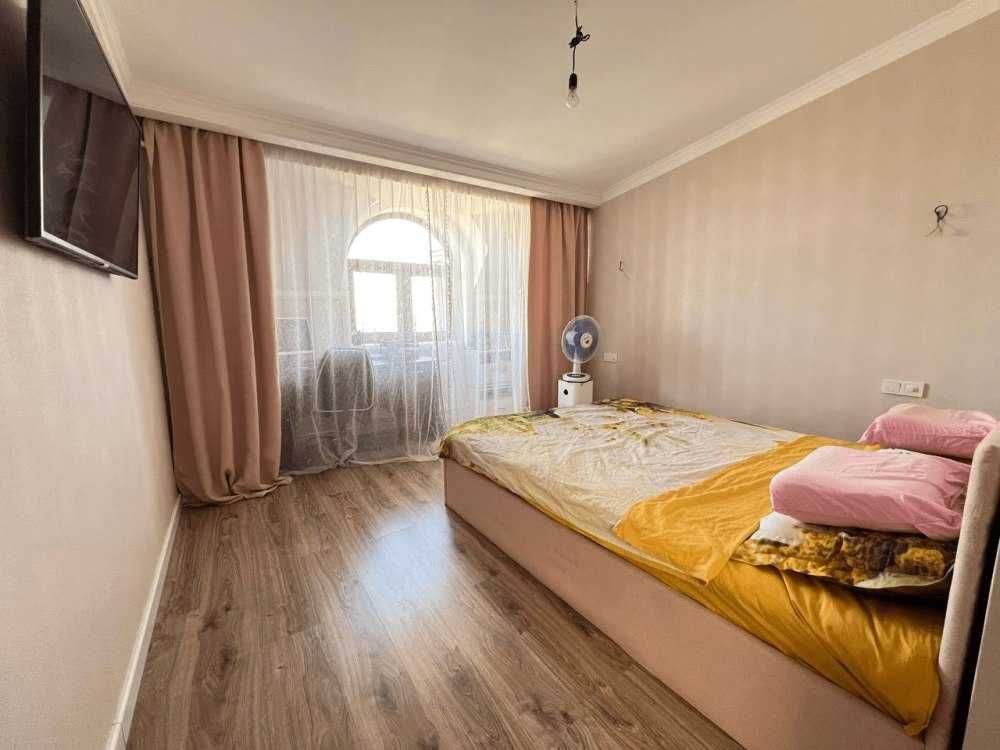 Продаётся дуплекс на 1 й линии!