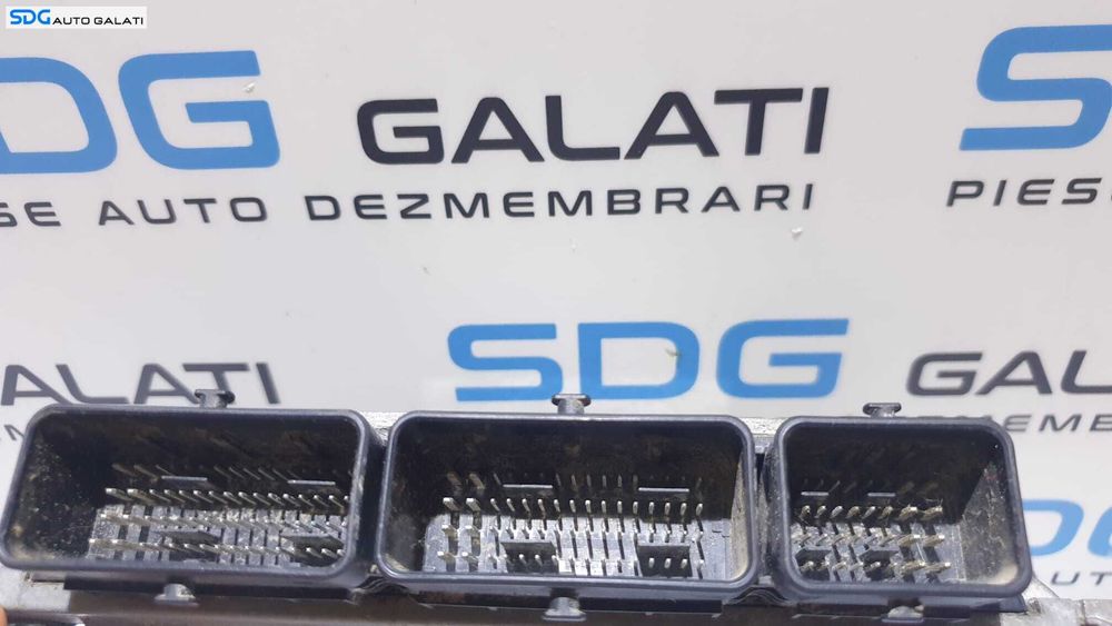 ECU Calculator Motor Renault Megane 3 1.5 DCI 2008 - 2015 Cod 237100307R 237100307 237100033R S180067106A [L2578]