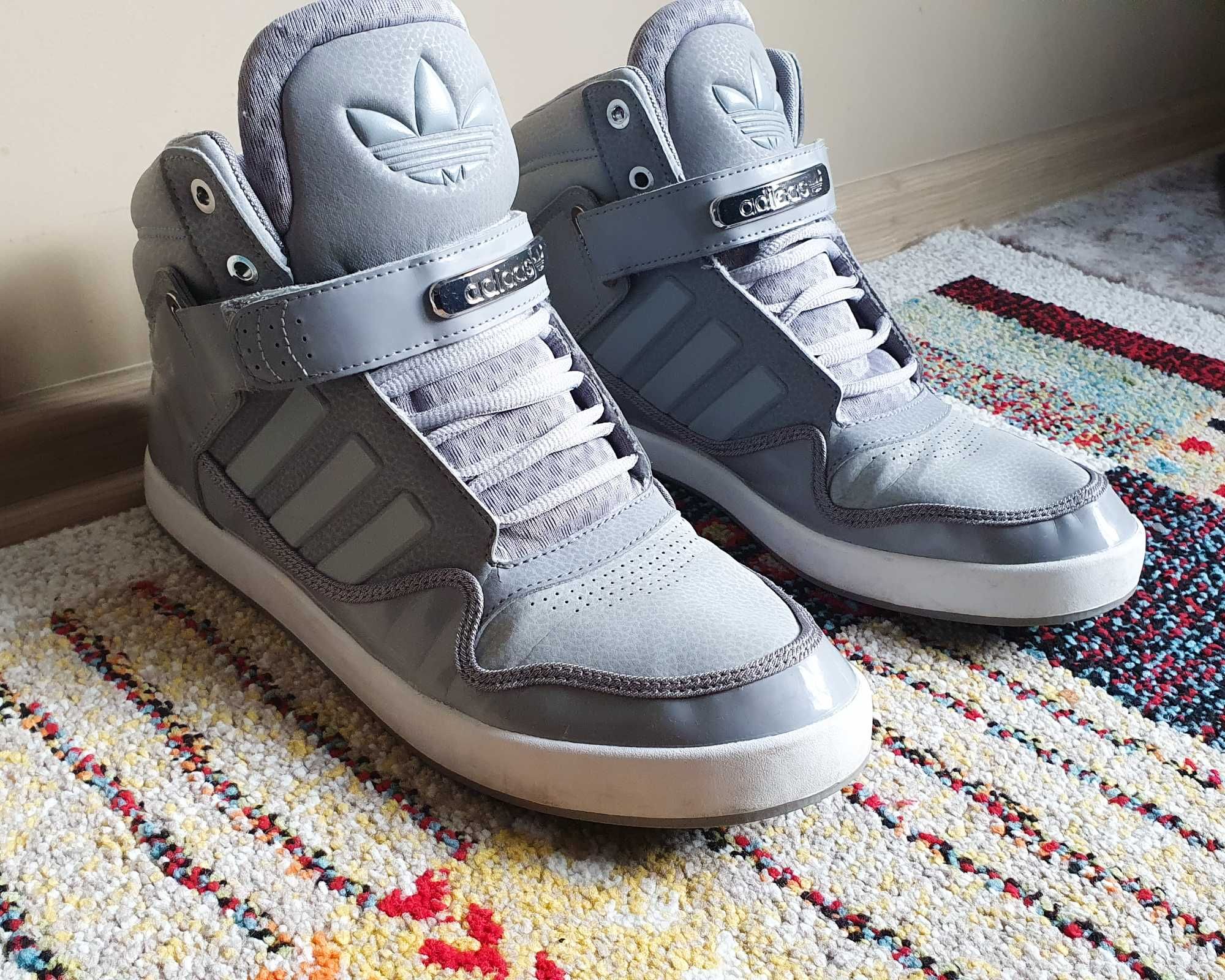 Кецове ADIDAS AR 2.0 Gray