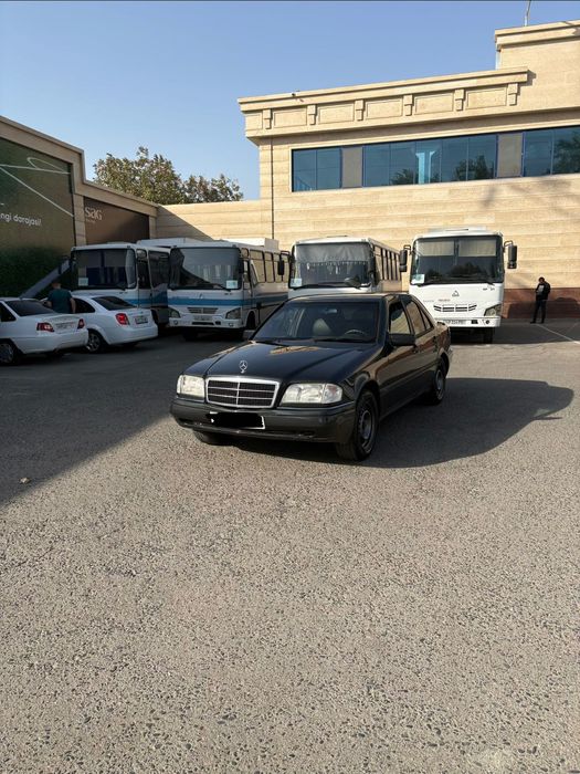 Мерседес Бенз w202