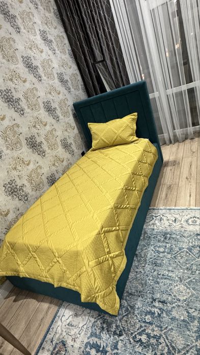 Продается Кровать 90/200