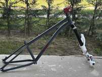 Dirt Jumper UMF Hardy Steel + Marzocchi 66 180mm