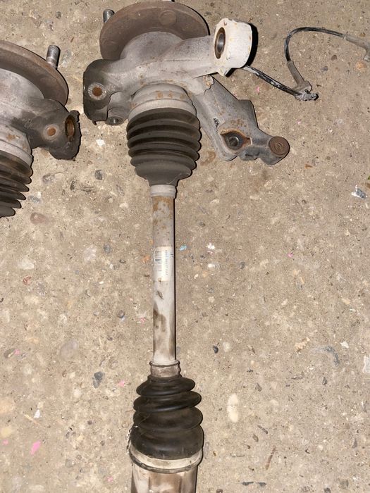 Planetara stanga Ford Fiesta VI 1.25 SNJB 2010 8V513B437AAA