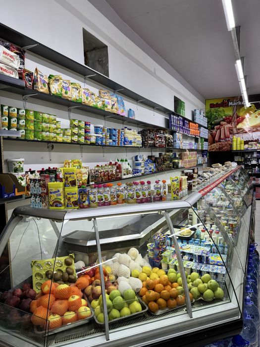 Turkiya vitrina xolodenik sotiladi