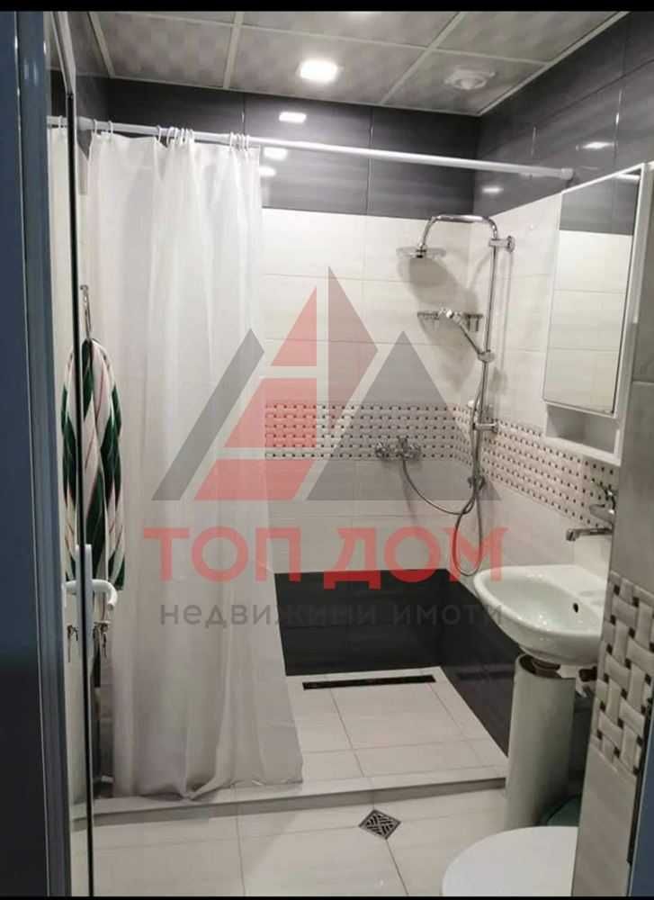 Дава се под наем Тристаен апартамент в Варна, Колхозен пазар - 80 кв.м за 612 € - Снимка #6