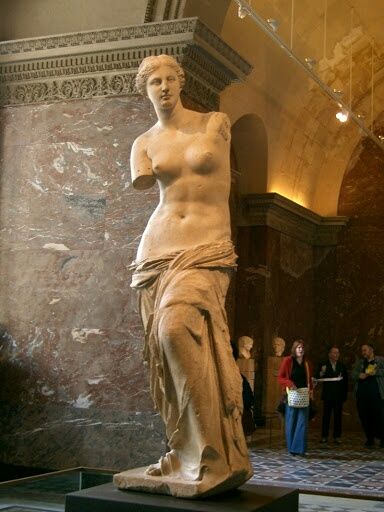 Продаётся скульптура Венера Милосская