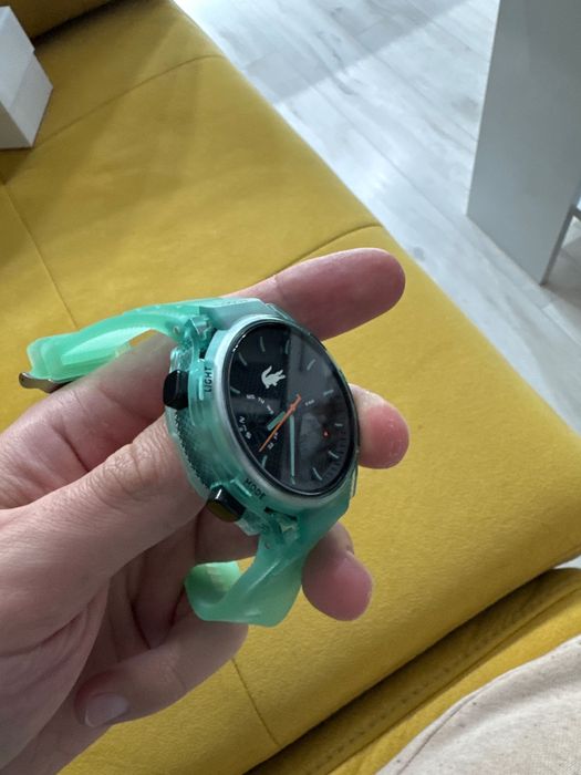 Часовник lacoste