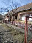 Vând casa in Sausa