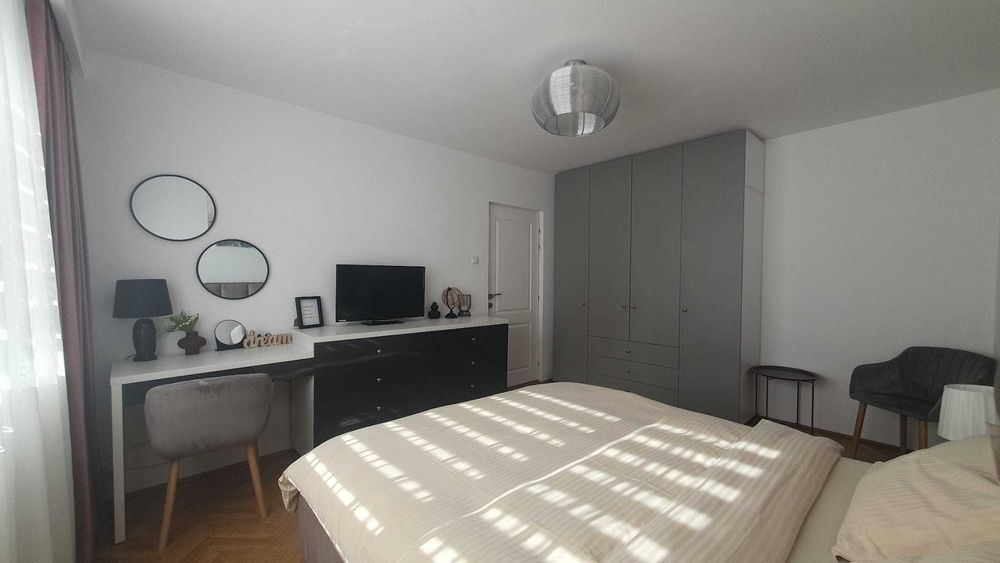 Astra-Planete|Garsoniera|Bloc de apartamente|Mobilata-utilata complet