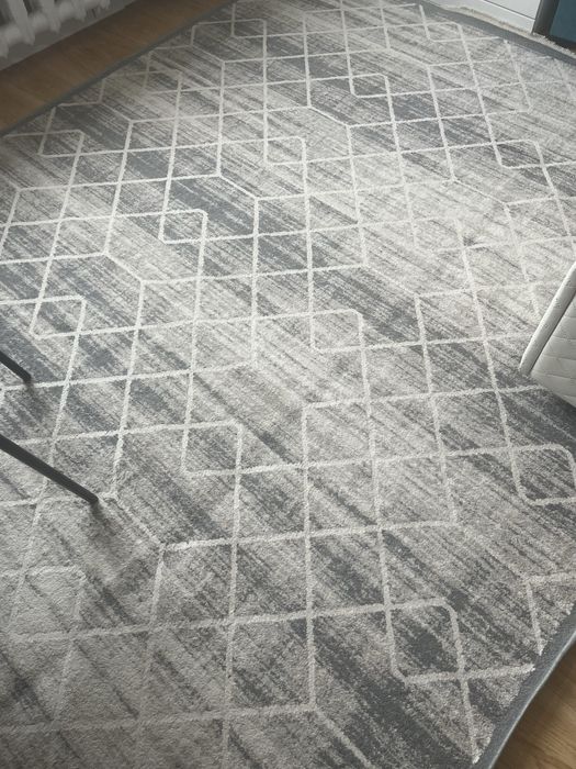 Продам ковер 3/2 хорошем состоянии