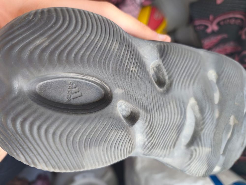 yeezy foam runner