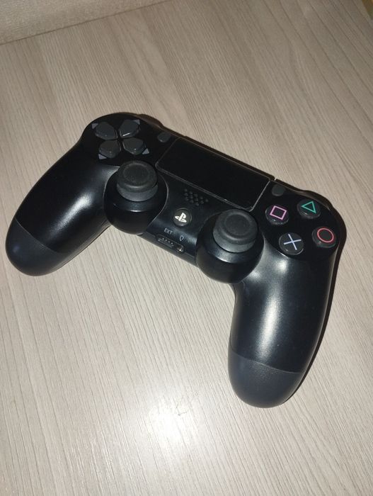 Геймпад playstation 4