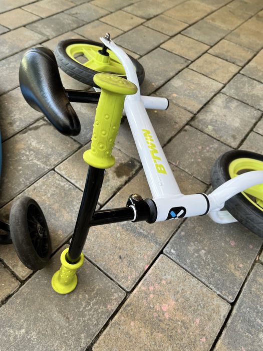 Trotinetă și bicicleta fără pedale