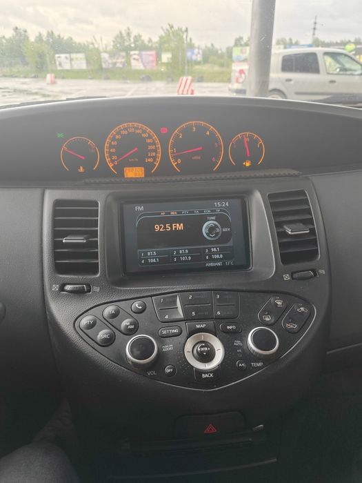 Nissan Primera P12