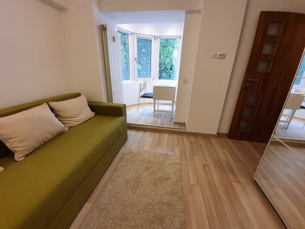 Inchiriere apartament 3 camere Lacul Tei - Parcul Circului