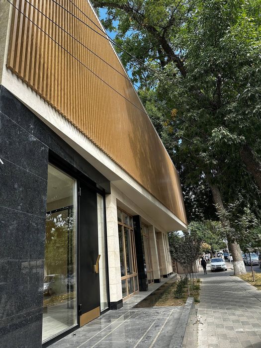 Аренда помещения Ул. Юсуф Хос Ходжиба 270 м²