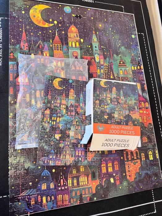 Пъзели 2 броя по 1000 части