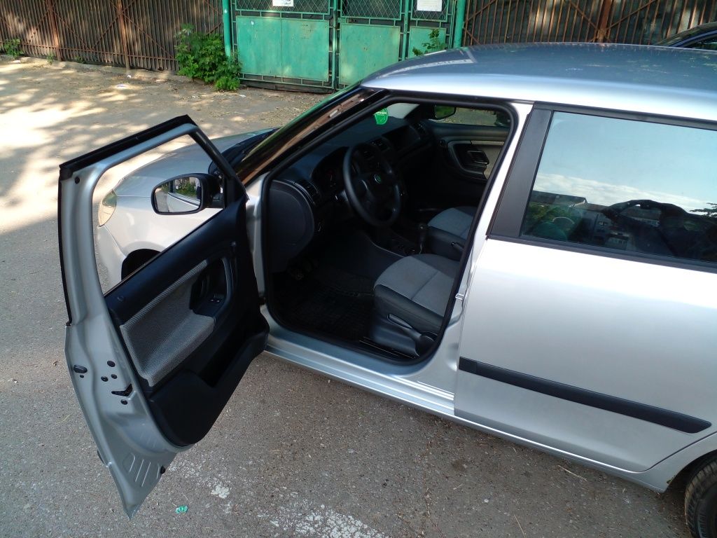 Skoda Fabia 1.2  benzina **euro5   an 2013** km 185500
