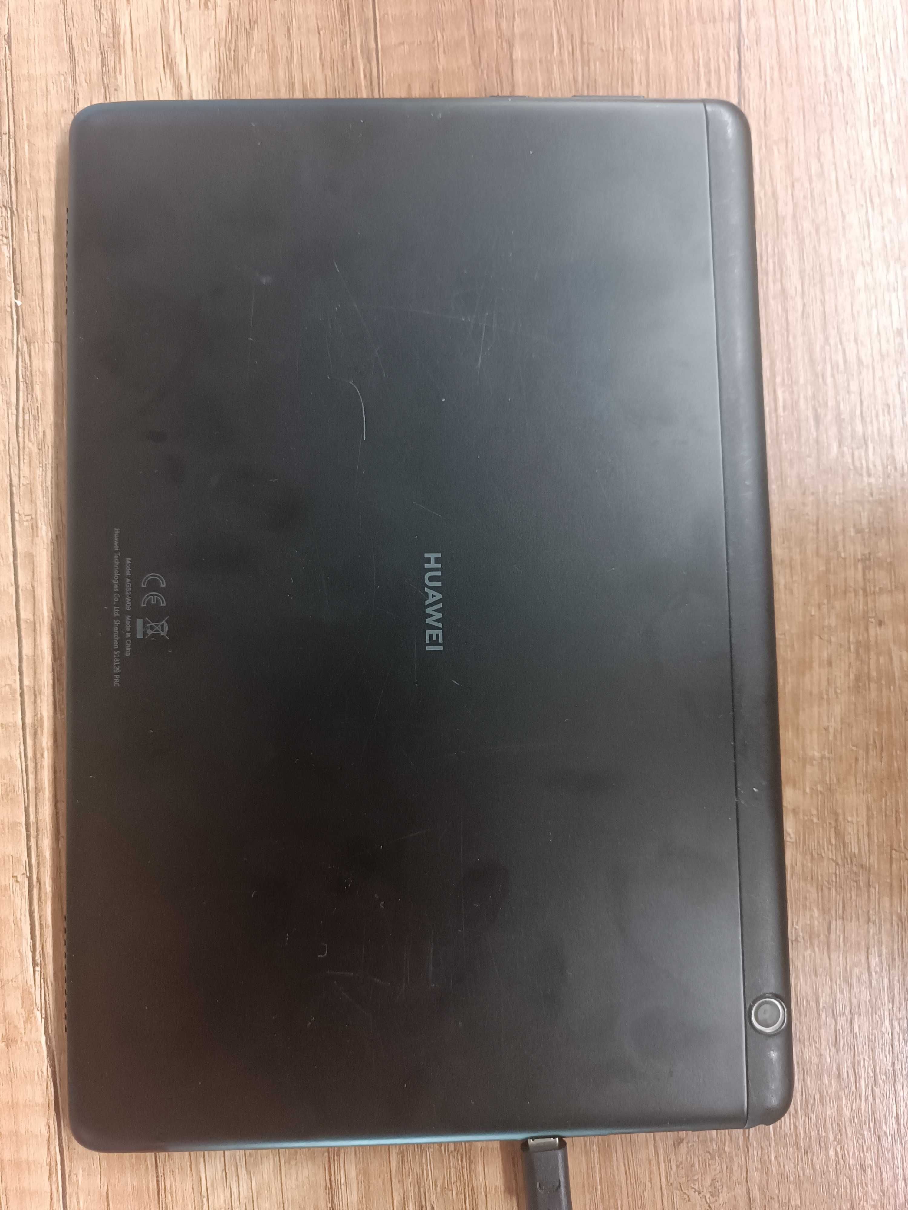 Таблет Huawei media T5
