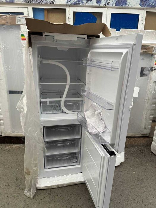 Холодильник INDISIT все модели Гарантия доставка до дома скидка летный