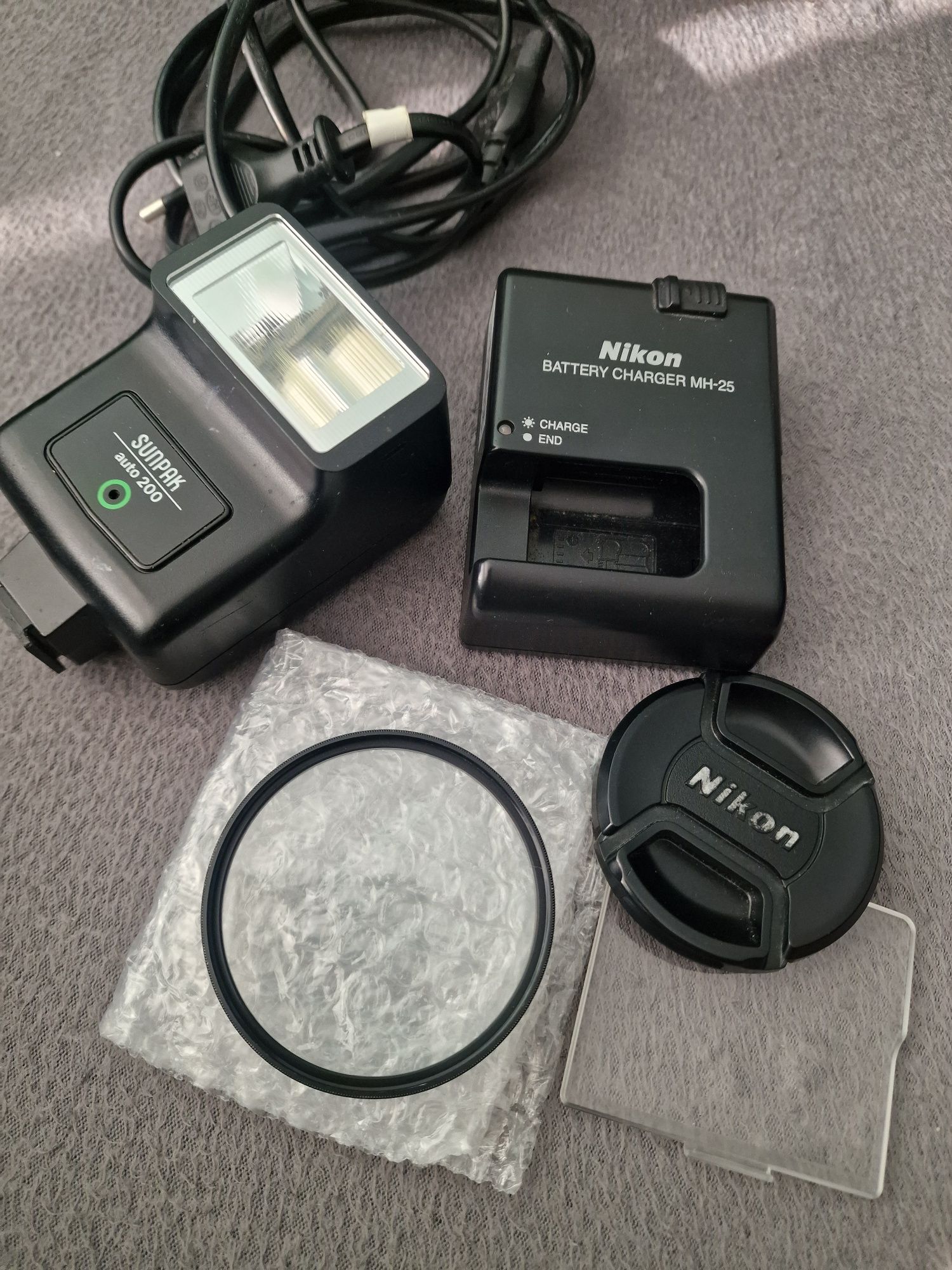 Nikon D7000 + 2 обектива , чанта на 15к
