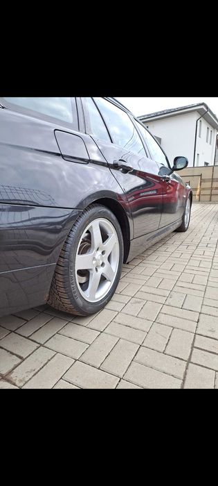 Vând BMW 320D 2010 facelift