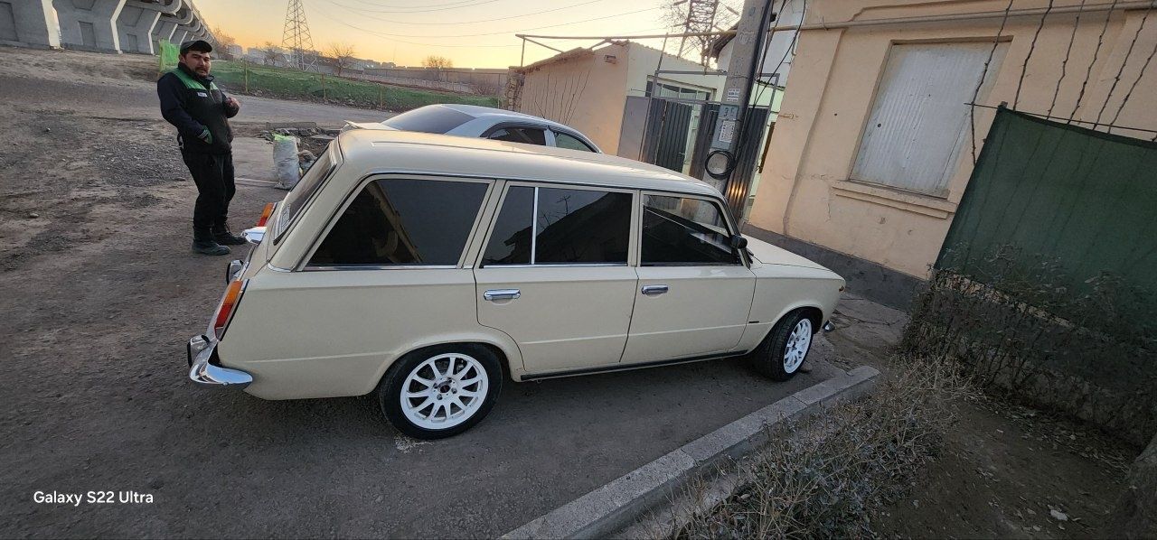 Ваз 2102 жигули 1982