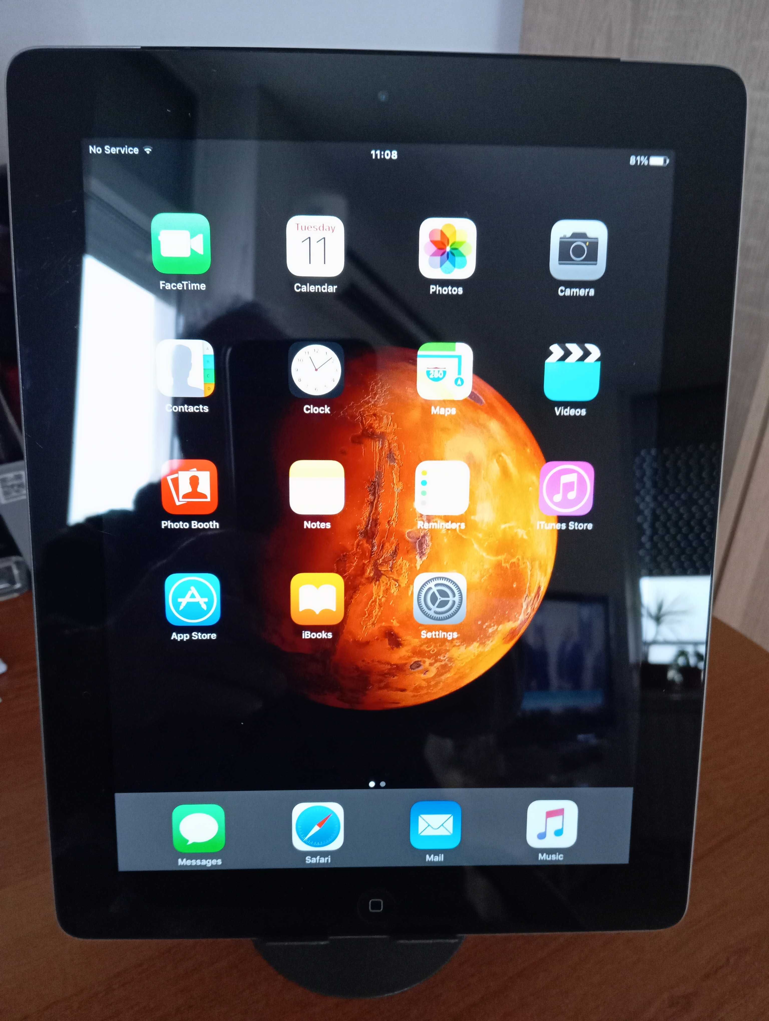 Таблет Apple iPad 3gen  9.7"/16GB+SIM