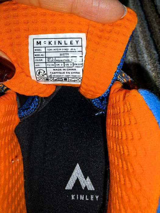 Vând ghete drumeție McKinley