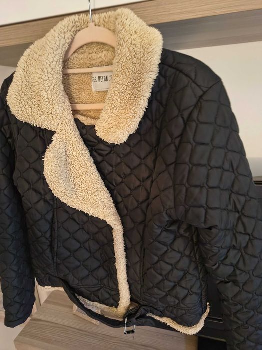 Дрехи обувки и други