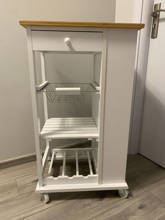 Помощен кухненски шкаф на колела от Lidl