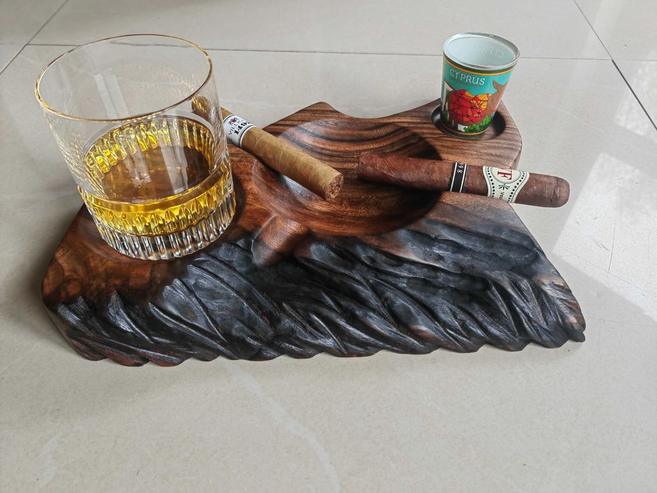 Арт пепелник за пури