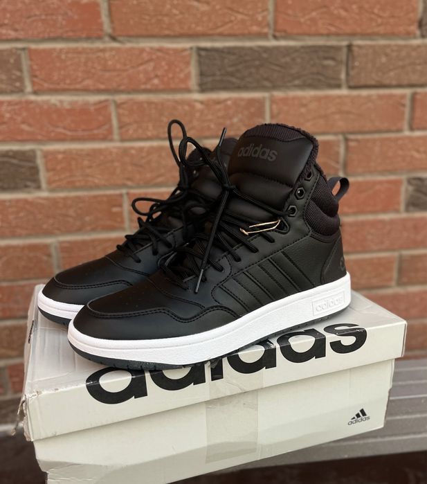 Adidas Hoops 3.0 зимняя обувь оригинал новый