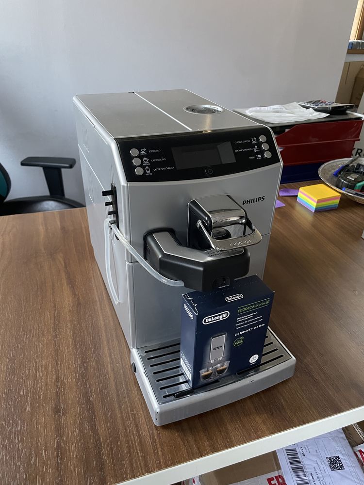 Espressor expresor dozator aparat de cafea Saeco minuto