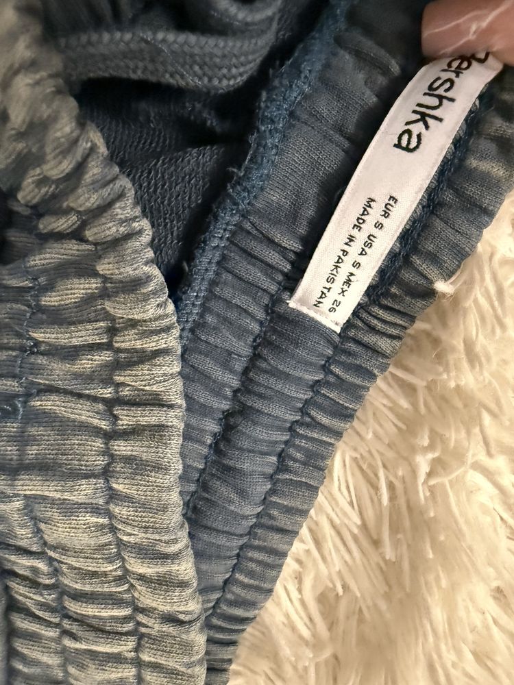 PANTALONI BERSHKA oversized casual