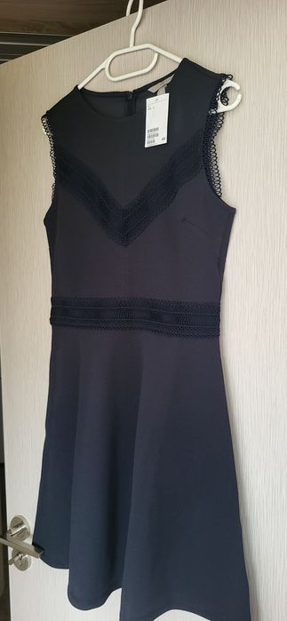 Красива дамска рокля