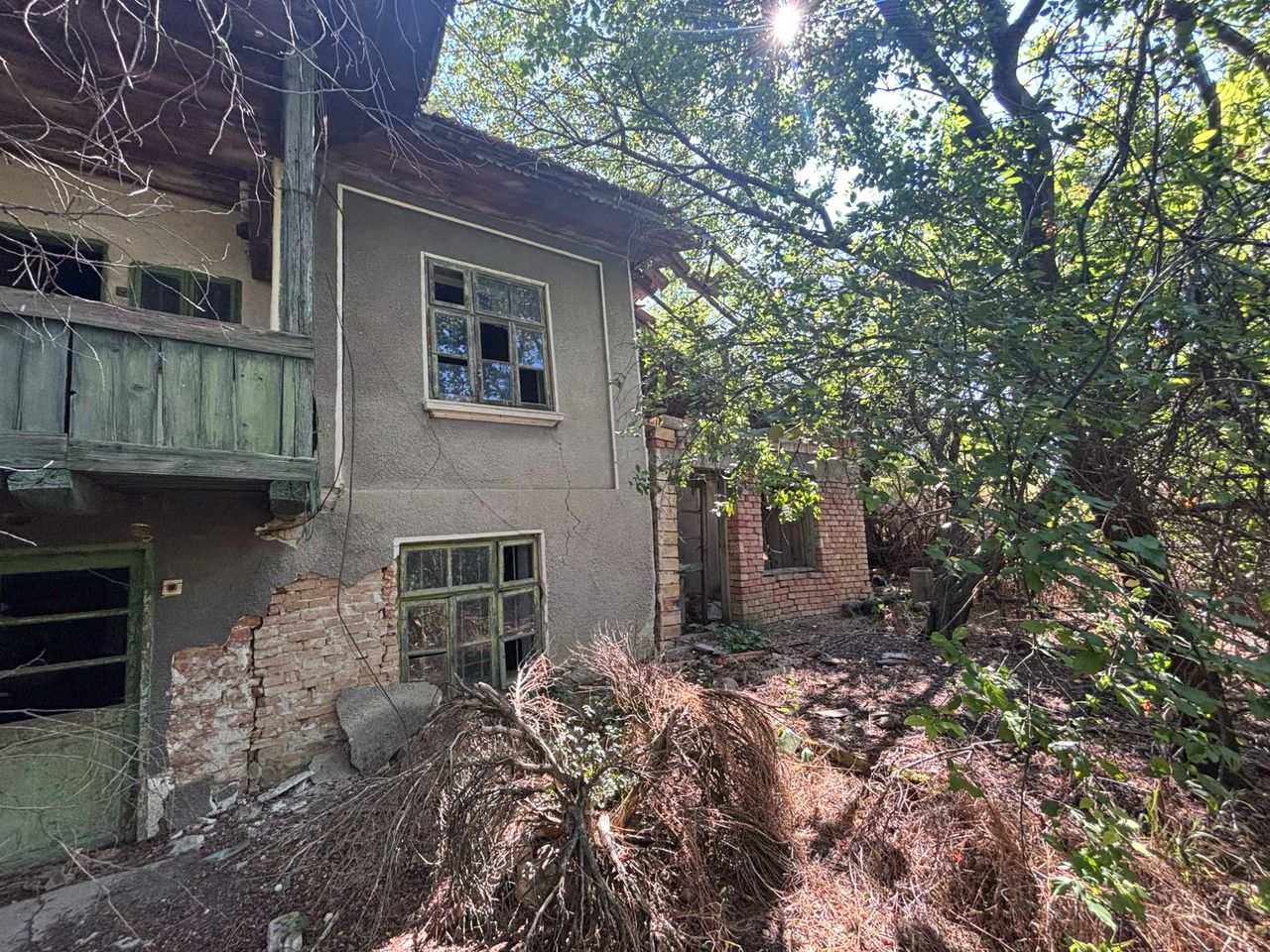 Продава се Къща в с. Страхилово, Област Велико Търново - 50 кв.м за 199 €/кв.м - Снимка #2